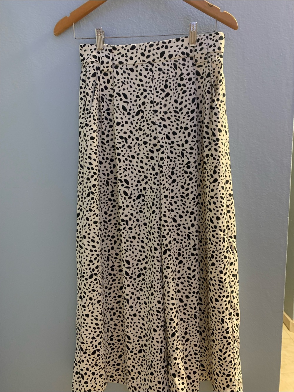 Zara White and Black Print Wide Leg Trousers